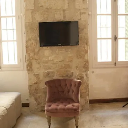 Appartements La Croix - Hyper Centre - Palais Des Papes Et Pont D'Avignon - Wifi Exterior photo