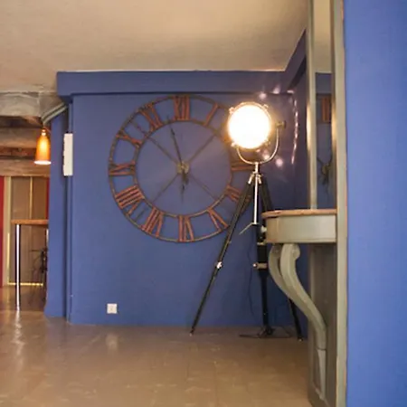 Appartements La Croix - Hyper Centre - Palais Des Papes Et Pont D'Avignon - Wifi Exterior photo